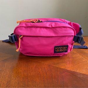 Mystery Ranch Full Moon hip / shoulder / waist / fanny / lumbar pack - pink